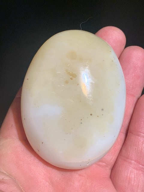 Agate Rubanée - Galet - 71 x 53 x 33 millimètres - 171 grammes