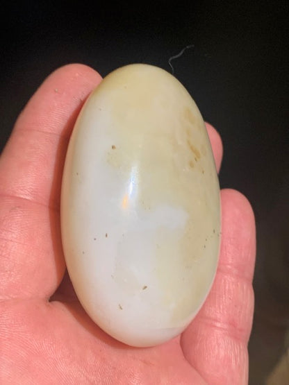 Agate Rubanée - Galet - 71 x 53 x 33 millimètres - 171 grammes
