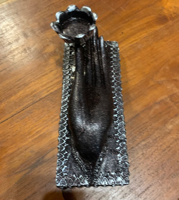 Bougeoir 'Main de Mudra', tenant une bougie. 21 x 8 x 10 cm/ 676 gr. - Superbe pièce !