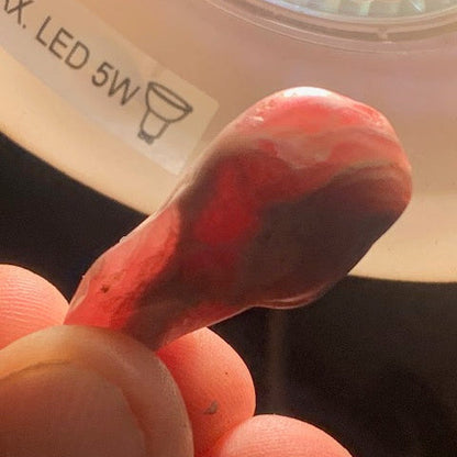Rhodochrosite - Pierre roulée de 40 x 20 x 16 mm - 15,2 gr.