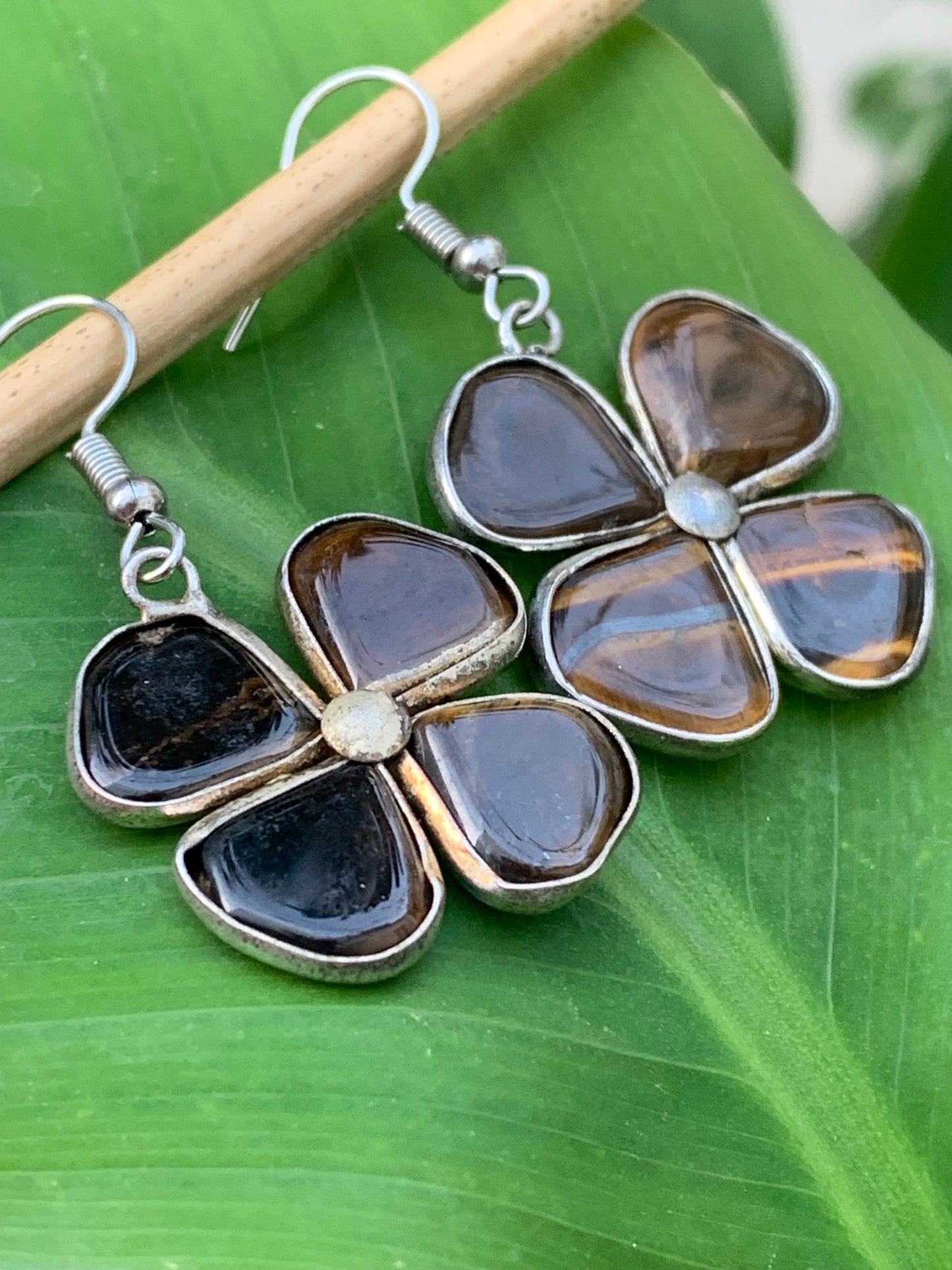 Boucles d'oreilles en Oeil de tigre, en formes de trèfle à 4 feuilles, qualité AA à AAA, Argent 925, parfait !