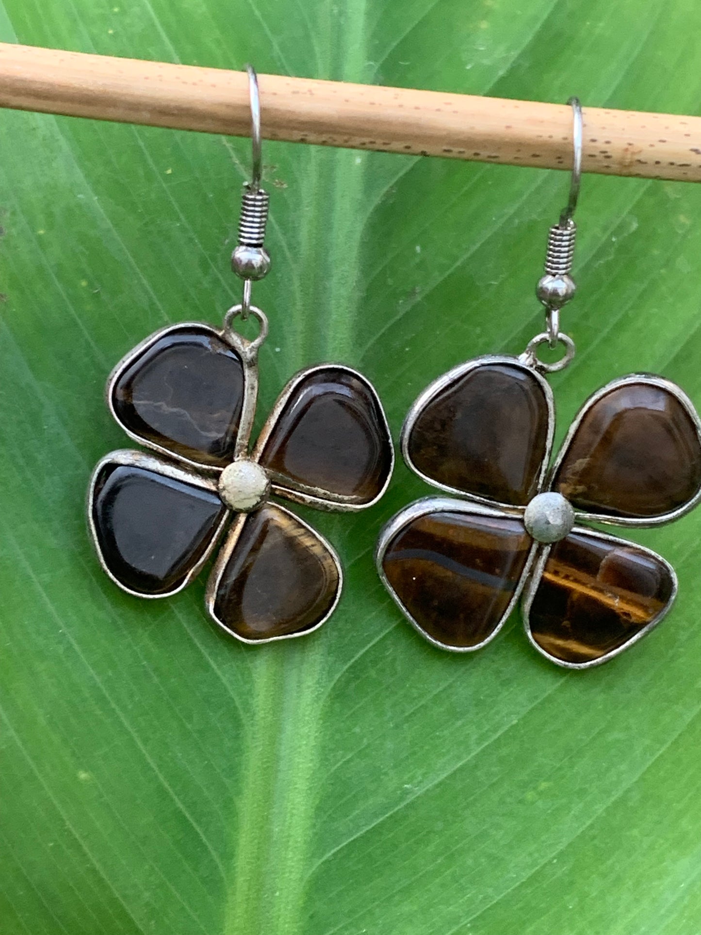 Boucles d'oreilles en Oeil de tigre, en formes de trèfle à 4 feuilles, qualité AA à AAA, Argent 925, parfait !
