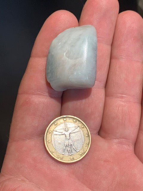 Aigue-marine - Pierre roulée - 33 x 24 x 16 mm - 16,8 gr.