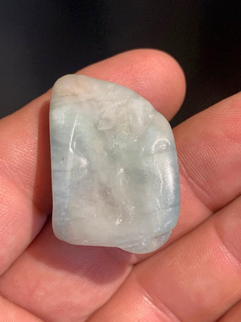 Aigue-marine - Pierre roulée - 33 x 24 x 16 mm - 16,8 gr.