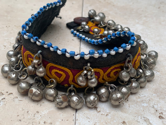 Sélection de bracelets de danses pour chevilles, fait en textile et perles/ clochettes en métal !