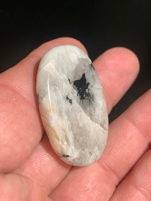 Pierre de Lune - Galet de massage/ pierre plate - 42 x 32 x 8 mm - 18 gr.