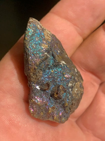 Chalcopyrite - Spécimen brut - ± 46 x 30 x 13 mm - ± 29,8 gr.
