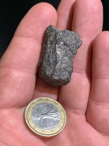 Chalcopyrite - Spécimen brut - ± 35 x 23 x 17 mm - ± 30 gr.