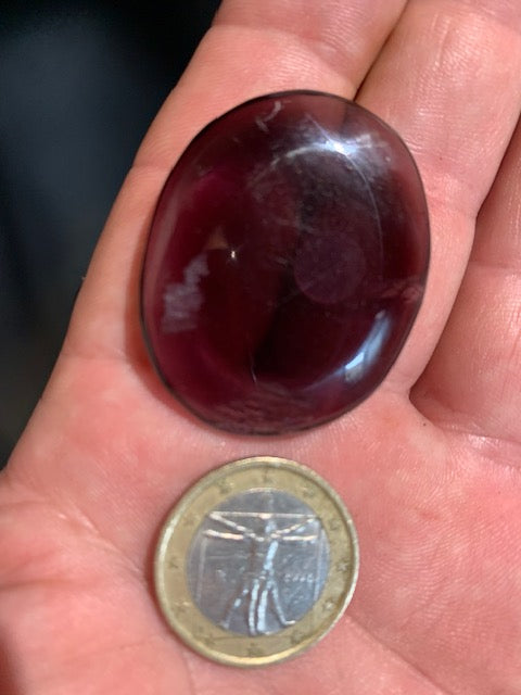 Fluorite ou Fluorine violette - Galet/ Pierre plate - 40 x 33 x 9 mm / 21,7 gr.
