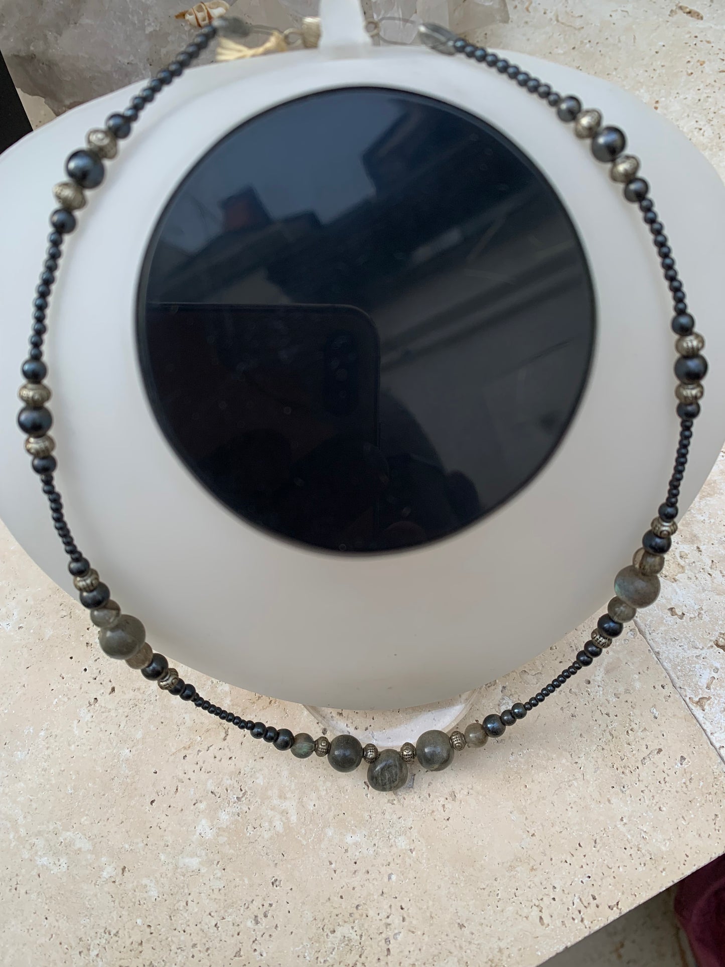 Labradorite avec Hématite, 'collier/ chute' de perle rondes de 2 à 10 mm - 45 cm - fermoir à vis. Très belle pièce montée par Zen C° !
