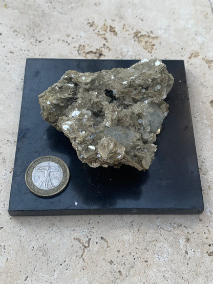 Aigue-marine avec Muscovite, superbe pièce de 88x72x39mm - 111 grammes ! Une brillance incroyable !
