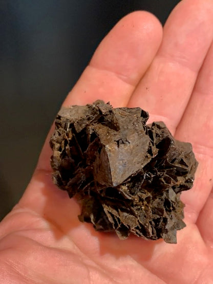Hématite brute altérée à lamelle (A confirmer) - Spécimen brut rare, collection ancienne - 58 x 52 x 46 mm - 218,3 gr.