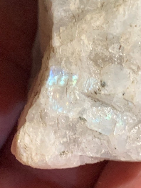 Pierre de Lune - Spécimen brut - 57 x 45 x 35 mm - 76,8 gr.