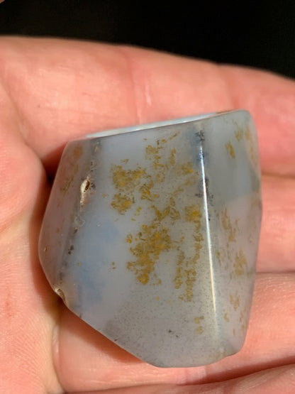 Agate Polyédrique, petite géode - 45 x 35 x 26 mm - 19,5 gr.