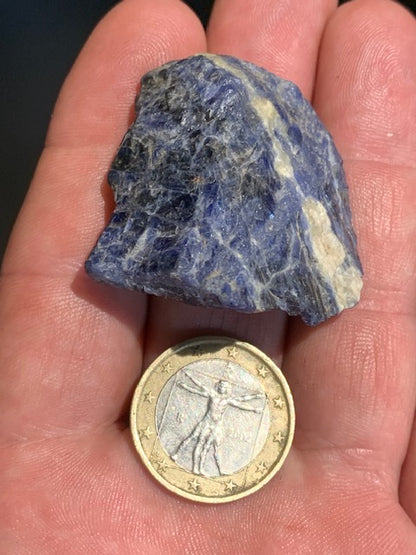 Sodalite - Spécimen brut - 39 x 39 x 24 mm - 25,9 gr.