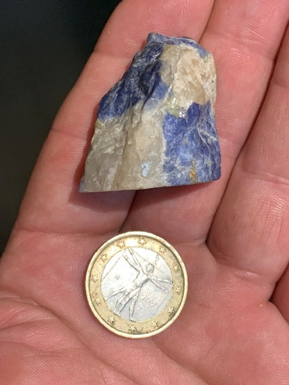 Sodalite - Spécimen brut - 34 x 32 x 20 mm - 25,2 gr.