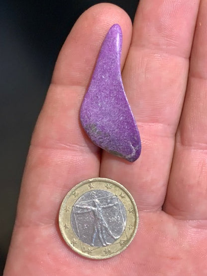 Stichite – Pierre roulée - 38 x 17 x 5 mm/ 2,3 gr.