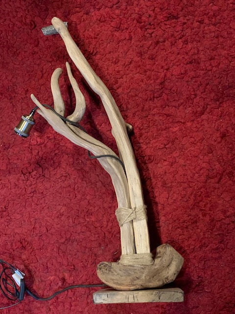 Lampe en bois flotté de la Loire (88 × 44 × 23 cm, ± 4 kg) – Avec câble et interrupteur, ampoule non incluse - Création Zen Curiosity