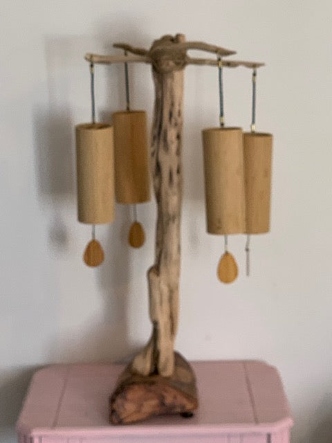 Support en bois flotté pour tingsha, carillon (Koshi, Zaphir...). ± 54 cm - Création Zen Curiosity