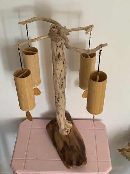 Support en bois flotté pour tingsha, carillon (Koshi, Zaphir...). ± 54 cm - Création Zen Curiosity