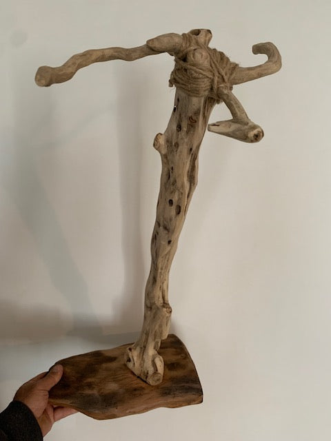Support en bois flotté pour tingsha, carillon (Koshi, Zaphir...). ± 54 cm - Création Zen Curiosity