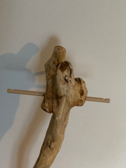 Support en bois flotté pour tingsha, carillon (Koshi, Zaphir...). ± 60 cm - Création Zen Curiosity
