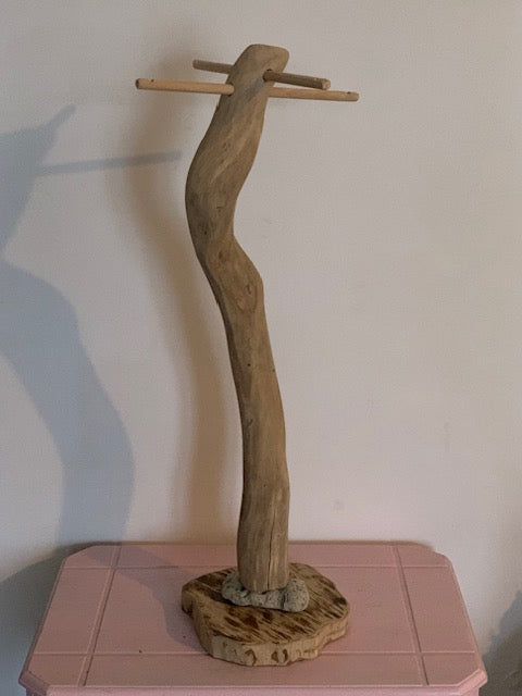 Support en bois flotté pour carillons de style Koshi, Zaphir, Tingsha… ± 61 cm de haut - Création Zen Curiosity