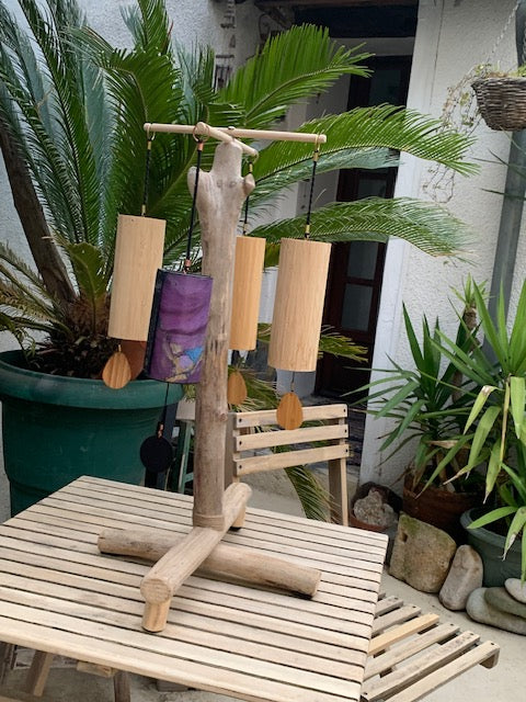 Support en bois flotté, base et branches pliables, pour carillons Koshi/Zaphir – 59 x 40 x 35 cm, léger, transport facile, création Zen Curiosity