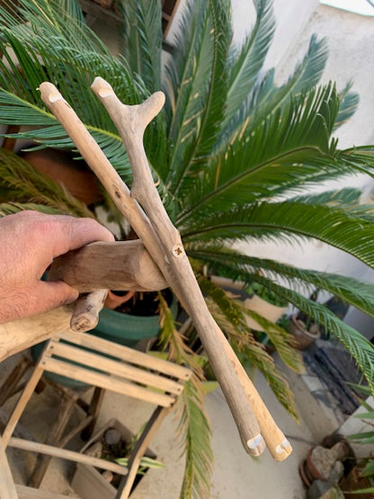 Support en bois flotté, tronc démontable et branches pliables, pour carillons Koshi/Zaphir – 50 x 28 x 25 cm, création Zen Curiosity