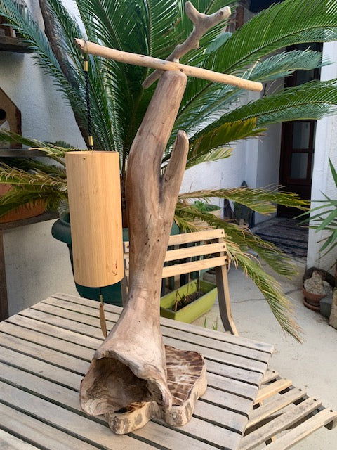 Support en bois flotté, tronc démontable et branches pliables, pour carillons Koshi/Zaphir – 50 x 28 x 25 cm, création Zen Curiosity