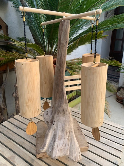 Support en bois flotté, tronc démontable et branches pliables, pour carillons Koshi/Zaphir – 49 x 25 x 25 cm, création Zen Curiosity