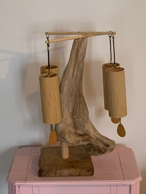 Support en bois flotté, tronc démontable et branches pliables, pour carillons Koshi/Zaphir – 49 x 25 x 25 cm, création Zen Curiosity