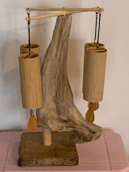 Support en bois flotté, tronc démontable et branches pliables, pour carillons Koshi/Zaphir – 49 x 25 x 25 cm, création Zen Curiosity