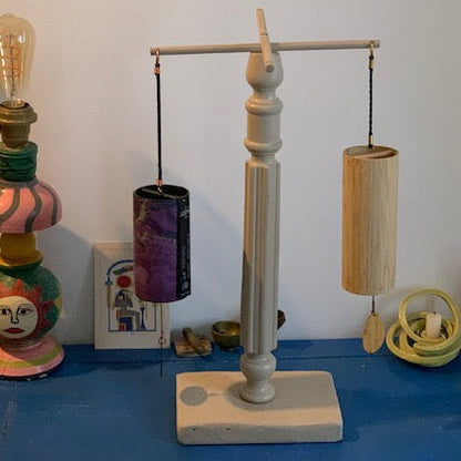 Support en bois recyclé, branches pliables, pour carillons Koshi/Zaphir – 49 x 25 x 25 cm - Création Zen Curiosity