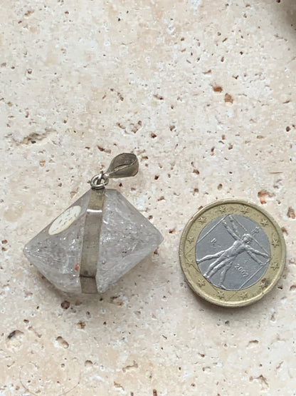 Cristal de roche Herkimer bi-déterminé, pendentif de 32mm x22 x12. Fait sur Argent 925. Vendu avec cordon réglable de couleur noire !