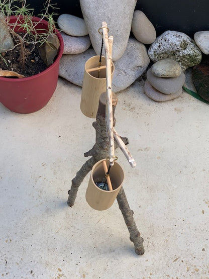 Support en bois recyclé, branches pliables, pour carillons Koshi/Zaphir – 49 x 25 x 25 cm - Création Zen Curiosity