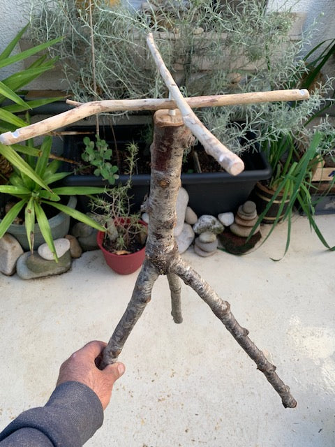 Support en bois recyclé, branches pliables, pour carillons Koshi/Zaphir – 49 x 25 x 25 cm - Création Zen Curiosity