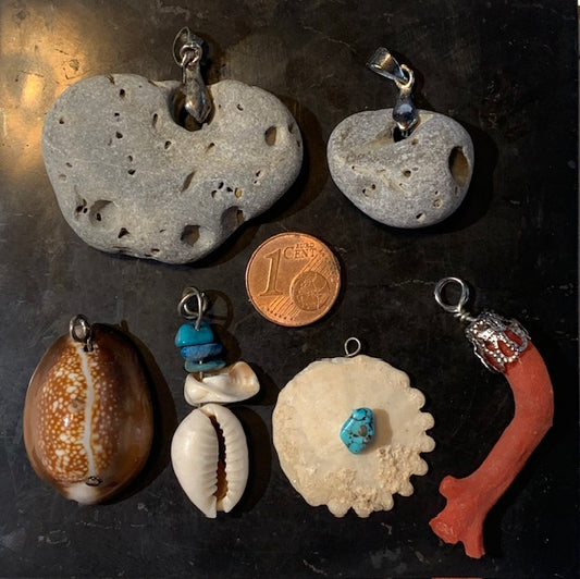 Collection 'Océan, Mer & Plage', pendentifs à l'unité monté par Zen Curiosity - Galet, Coquillage, Corail...
