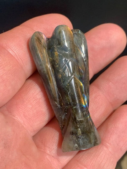Ange en Labradorite - ± 55 x 30 x 10 mm - ± 25 gr.