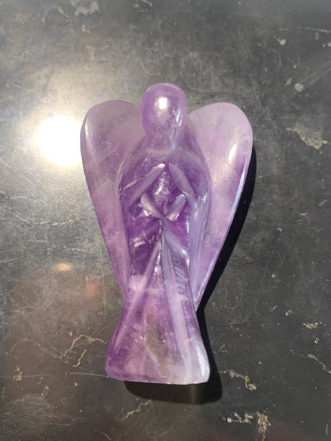 Ange en Améthyste - ± 55 x 30 x 10 mm - ± 29 gr.
