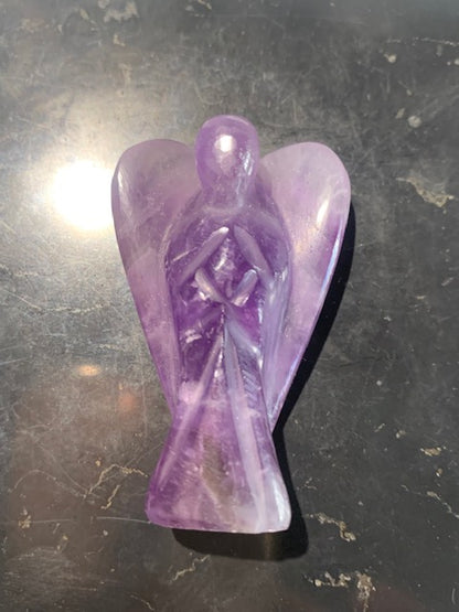 Ange en Améthyste - ± 55 x 30 x 10 mm - ± 29 gr.
