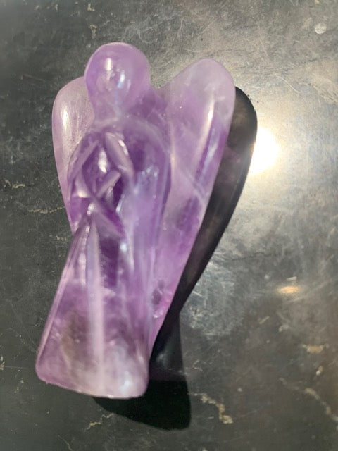 Ange en Améthyste - ± 55 x 30 x 10 mm - ± 29 gr.