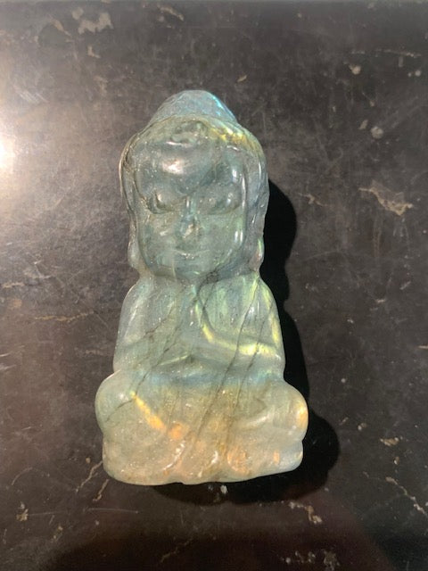 Bébé Bouddha en Labradorite, 51 mm x 26 x 21 - 35,8 gr.