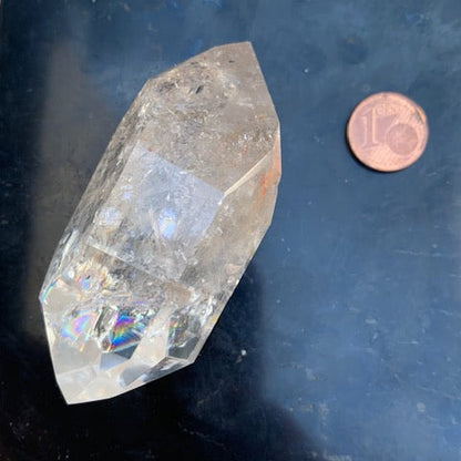 Cristal de roche, pointe bi-déterminée naturelle de 70 x 35 x 27 mm - 79,5 gr.