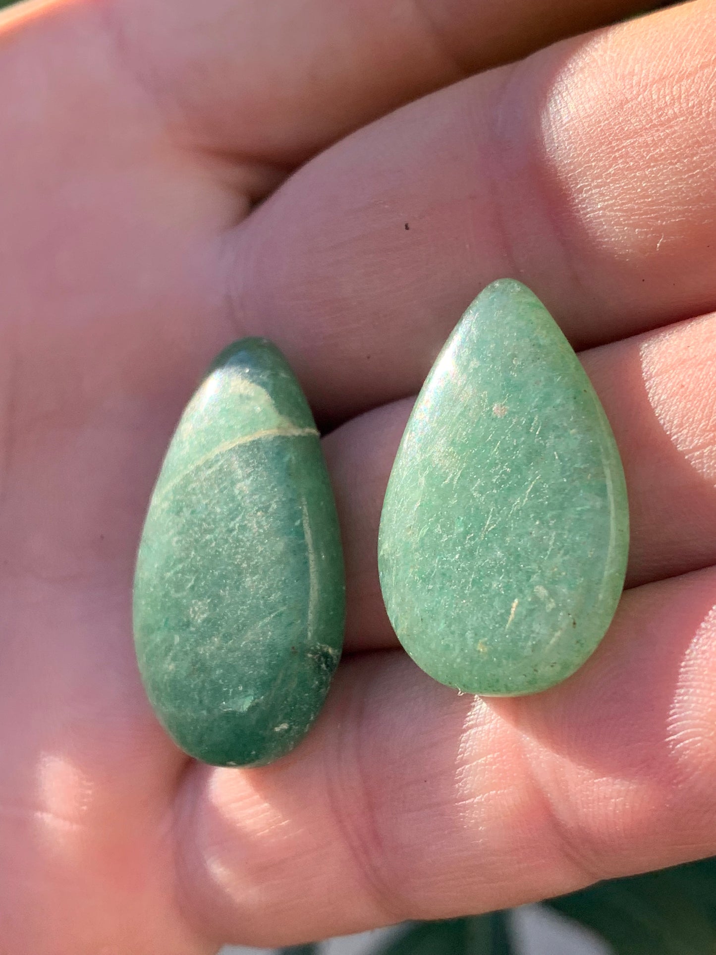 Quartz vert/ Aventurine, cabochon 'goutte', qualité A à AA, 30 x 20 x 8 mm environ, parfait pour la bijouterie, collection, lithothérapie...
