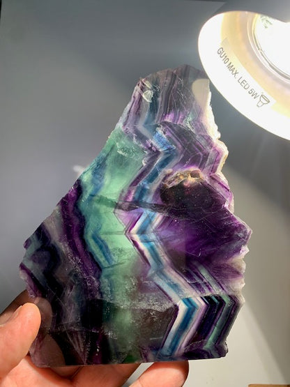 Fluorite multicolore, plaque sciée de 150 x 122 x 12 cm / 483 gr. - magnifique pièce !