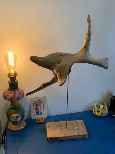 Sculpture en bois flotté de Loire - 65 cm de hauteur × 44 × 17 / ± 1,2 kg - Création Zen Curiosity
