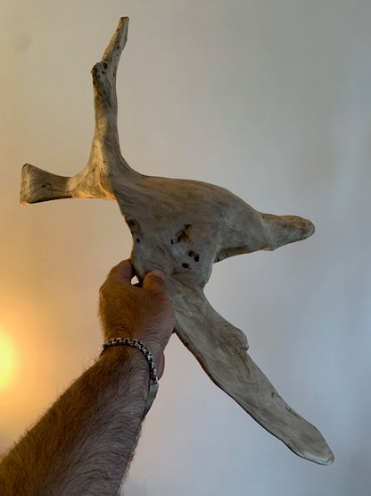 Sculpture en bois flotté de Loire - 65 cm de hauteur × 44 × 17 / ± 1,2 kg - Création Zen Curiosity