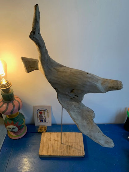 Sculpture en bois flotté de Loire - 65 cm de hauteur × 44 × 17 / ± 1,2 kg - Création Zen Curiosity