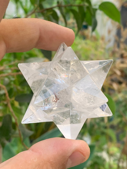 Étoile de Sirius (12 branches) en cristal de roche (quartz). Ø 64mm de diamètre - 122 grammes !